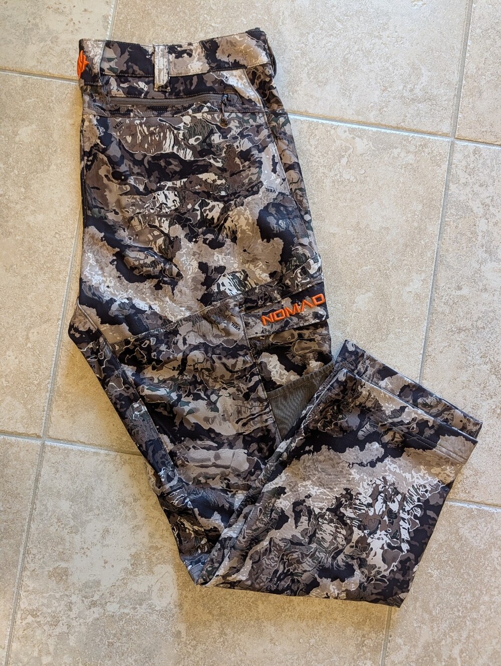 Nomad Men's Camo Cargo Hunting Pant Size 40 Like New